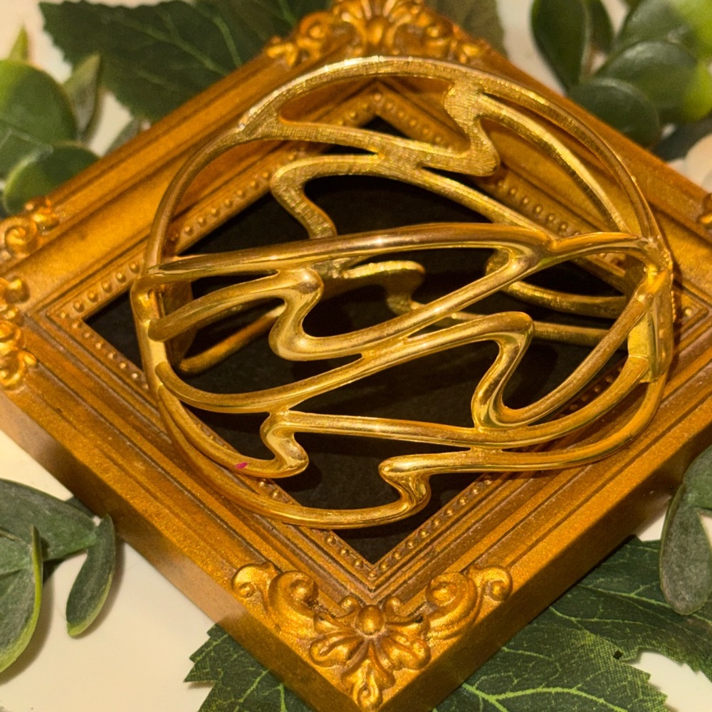 Vintage Modern Gold Tone Cuff Bracelet - Picture 12 of 16